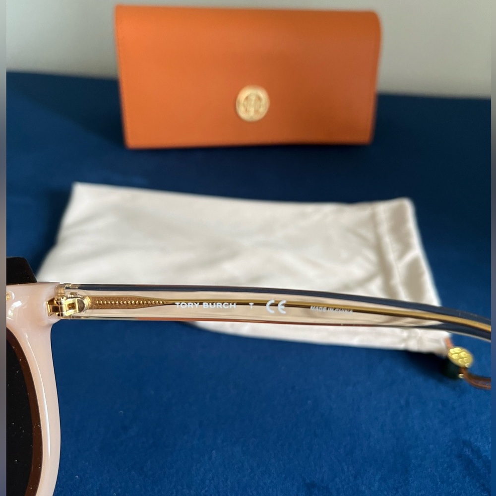 tory burch | sunglasses - Picture 4 of 6
